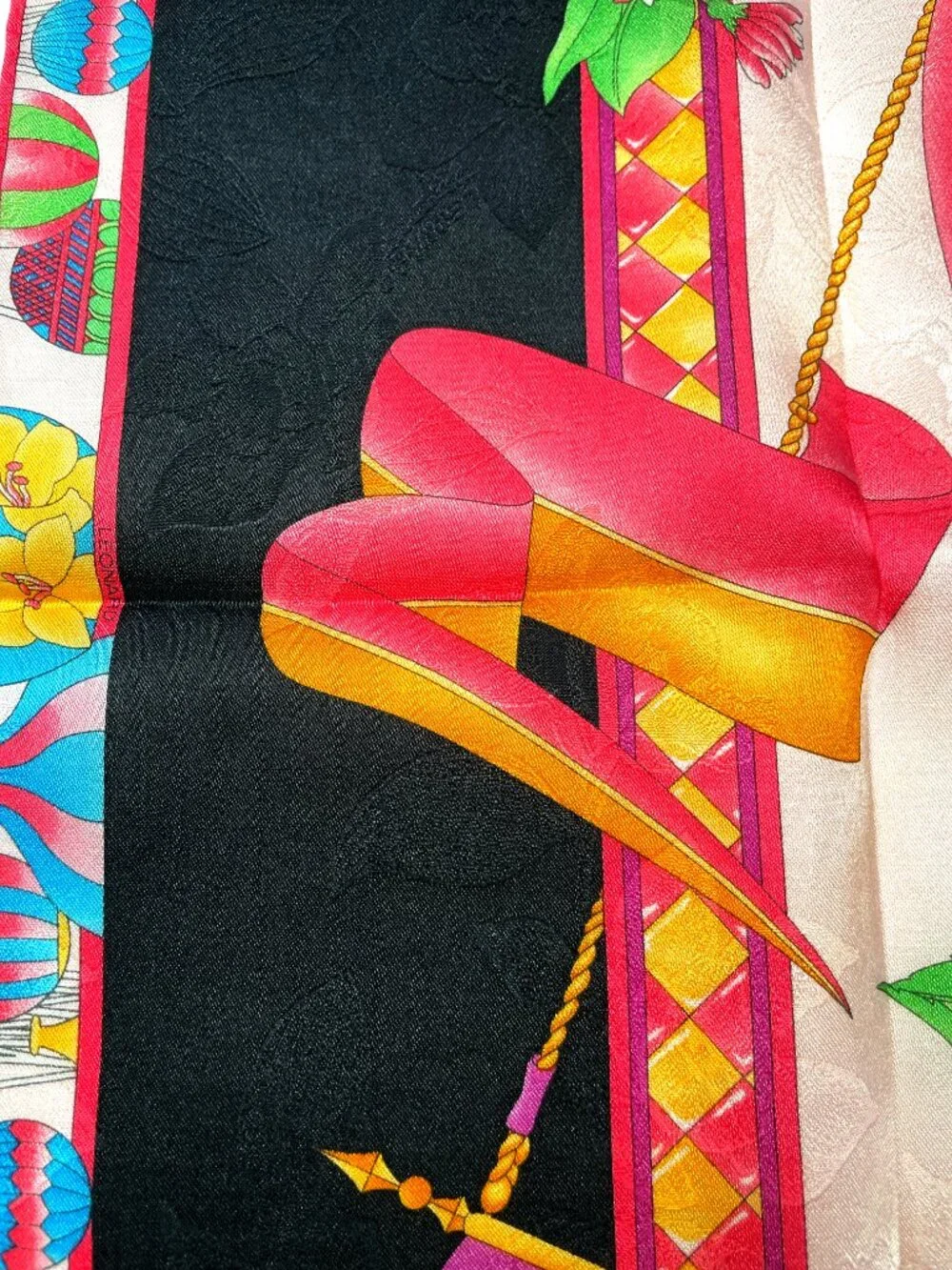 Leonard Vintage Silk Scarf – Floral Hot Air Balloon Motif